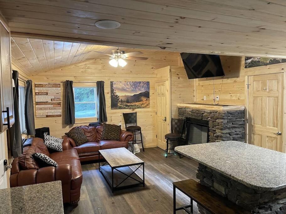 Creekside 3 Bedroom 2 Bath Cabin On Private Creek Banner Elk Kültér fotó